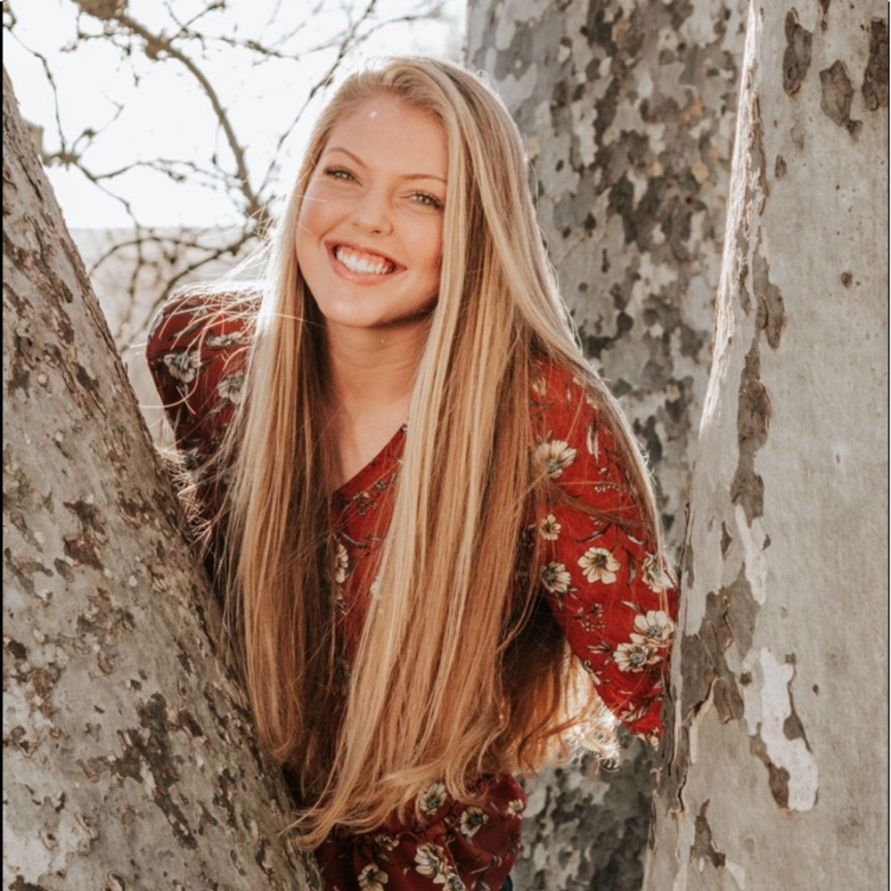 Meet your Posher, Sophia